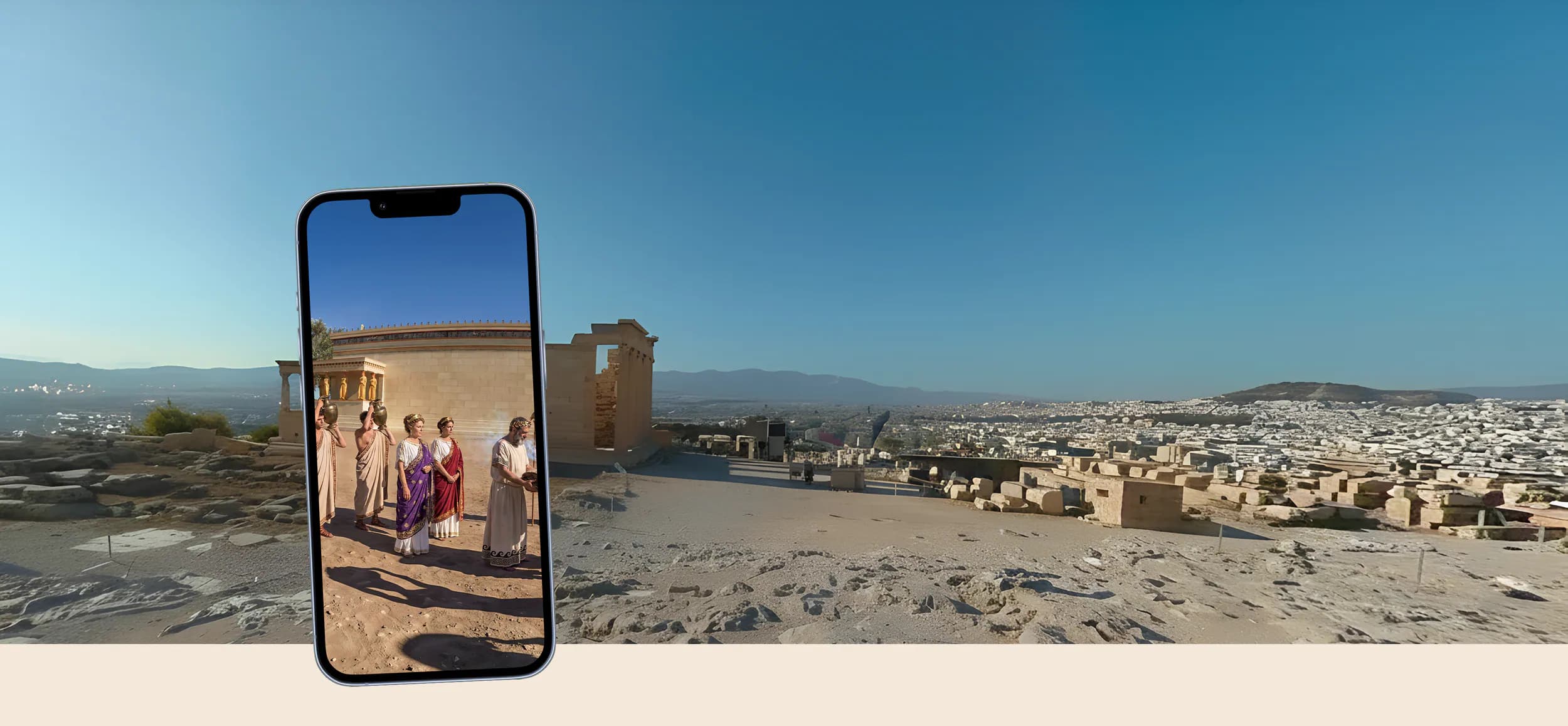 Telefoon met een TimeLens reconstructie van het Erechtheion op de Akropolis in Athene
